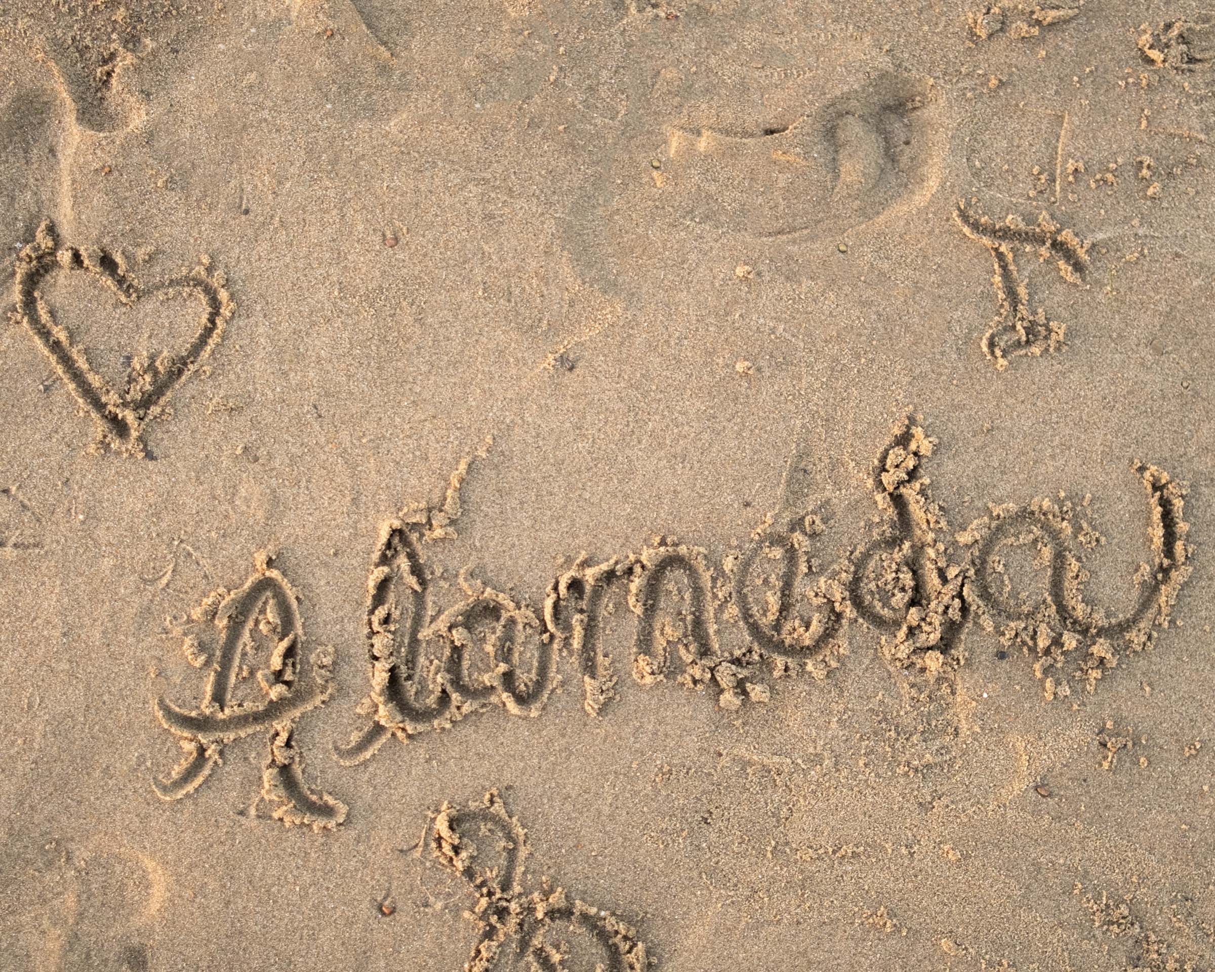 Alameda written in Sand with heart, music note by Katherine Park Photo by Douglas Despres